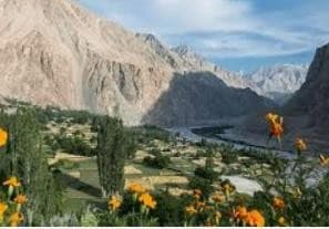Leh to Nubra Valley